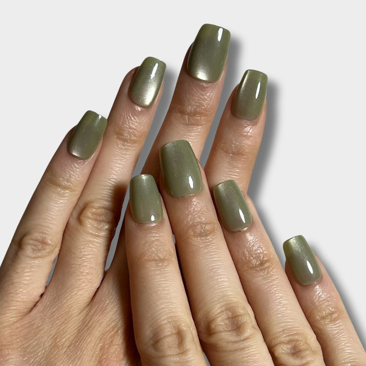 Mint Sage nail design by The Instant Nails featuring a fresh green color with a glossy finish.