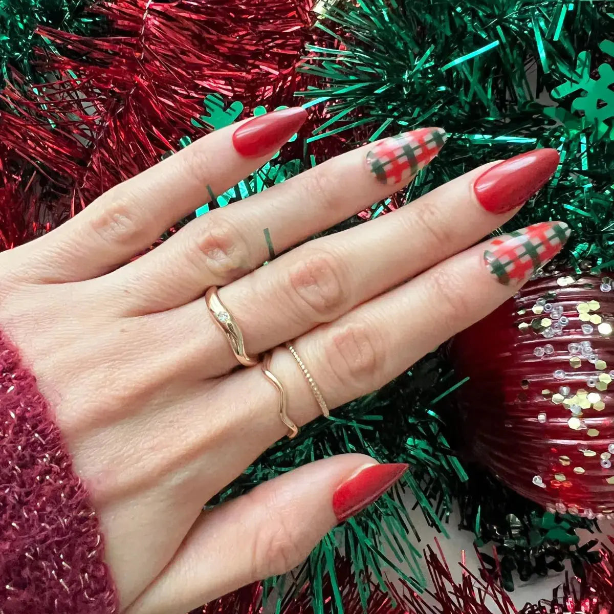 Winter Tartan - Press Ons en gel souple The Instant Nails