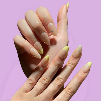 mermaid glow faux ongles jaune sirene