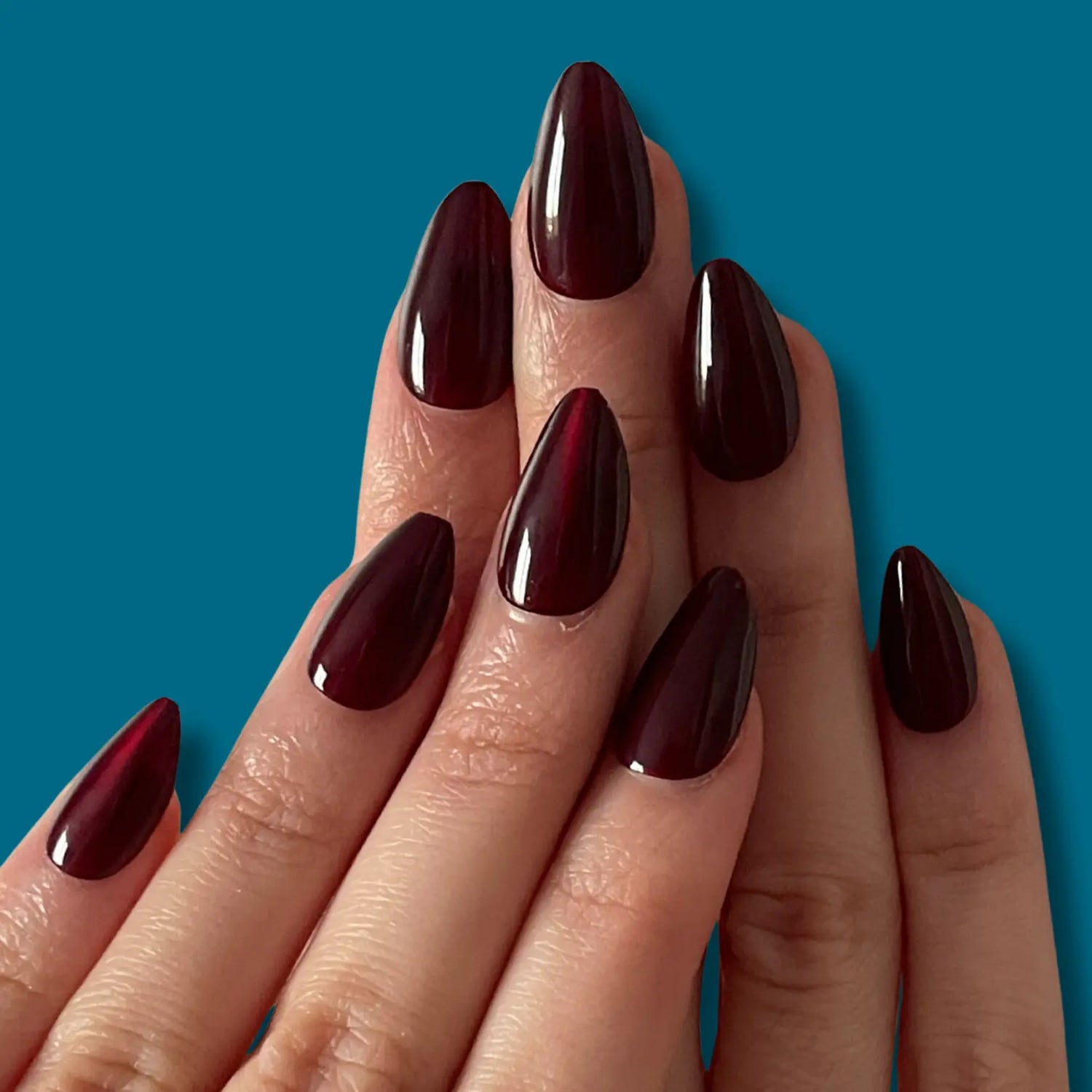 Red Velvet Press-on Nails